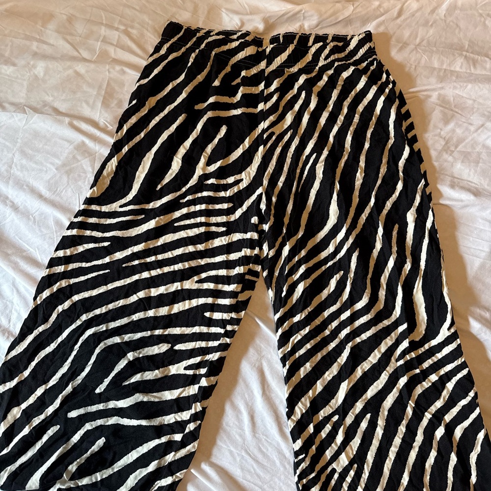 Zebra Print cropped Wide-Leg Pants